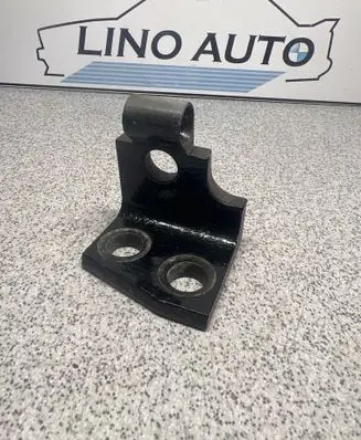 Rear door upper hinge