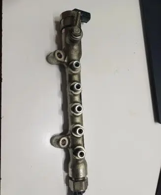 Mazda 6 Fuel main line pipe DA5020