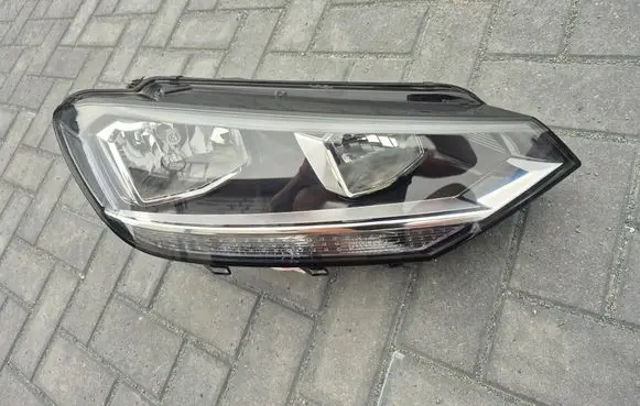 Volkswagen Touran III Headlight/headlamp LE14A6341 145100034300