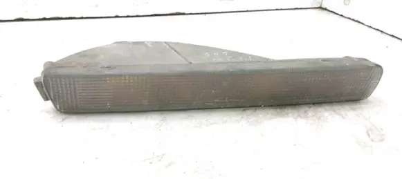 Peugeot 605 Front indicator light 6R0188011 675123