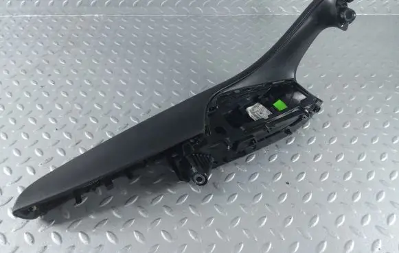 Mercedes-Benz E W213 Other front door trim element A2137205400 A2137200295