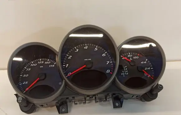 Porsche Boxster 986 Speedometer (instrument cluster) 98764130404
