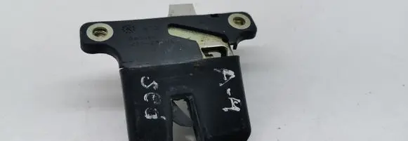 Audi A4 S4 B5 8D Tailgate/trunk/boot lock/catch/latch 8D5827505A 8D5827505
