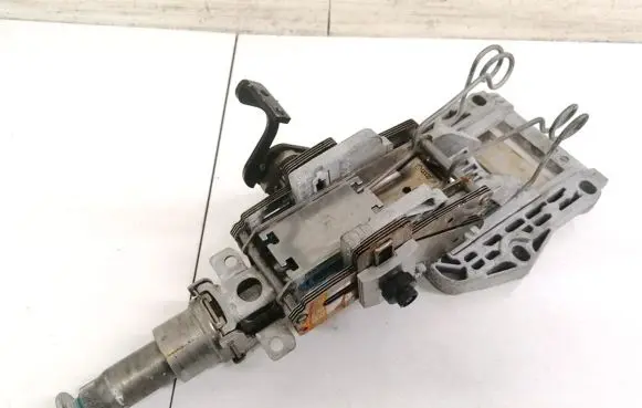 Skoda Superb B5 (3U) Steering wheel axle 3B0419502F