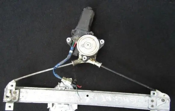 Mitsubishi Galant Sliding door window regulator with motor