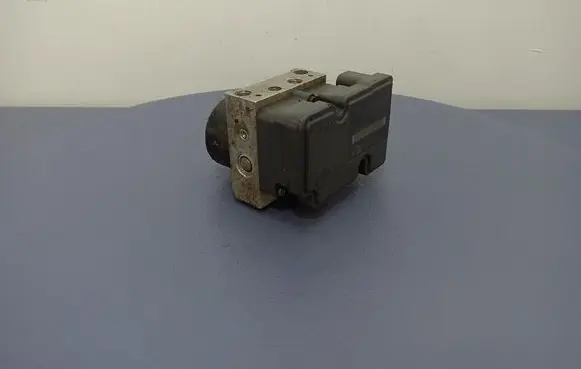 Peugeot 207 CC ABS Pump 10097011593