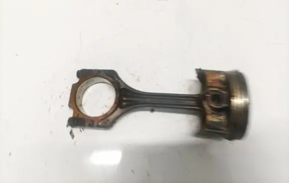 Seat Ibiza IV (6J,6P) Piston with connecting rod
