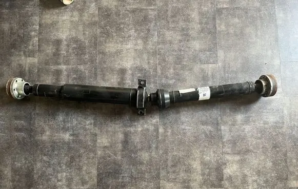 Jeep Grand Cherokee Drive shaft (set) P52123997AB