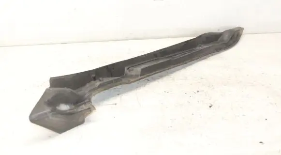 Audi Q5 SQ5 Fender end trim 8R0821112C