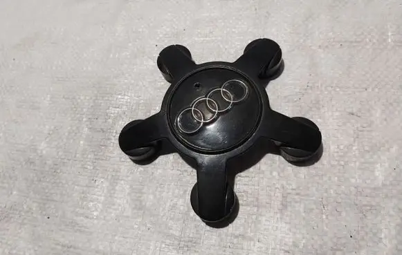 Audi A4 S4 B8 8K Original wheel cap 4F0601165