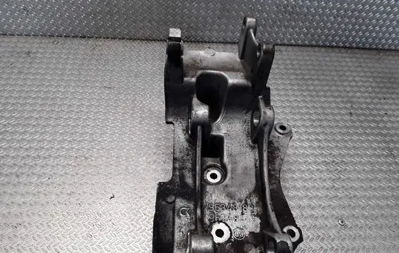 Peugeot 607 Generator/alternator bracket 96348183