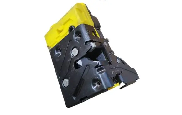 Volvo XC90 Front door lock 30699747