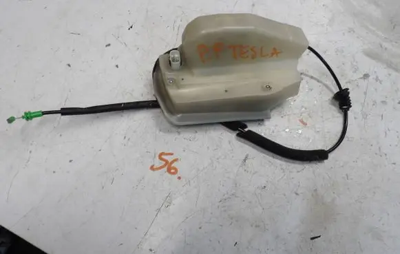 Tesla Model 3 Front door lock 150067399A AP121013A04067 1500673990