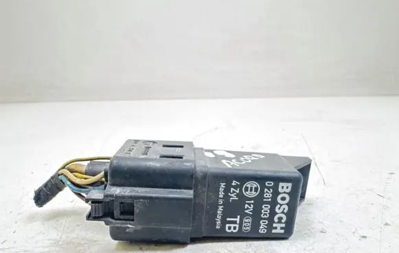 Honda Accord Glow plug pre-heat relay 0281003049