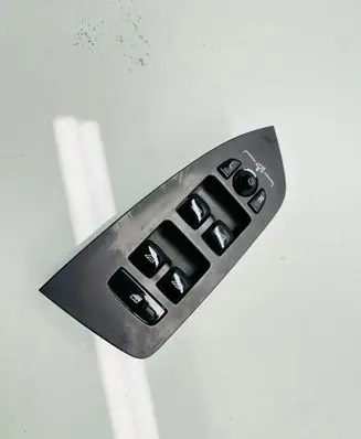Volvo V90 Cross Country Electric window control switch 31433926 18W086