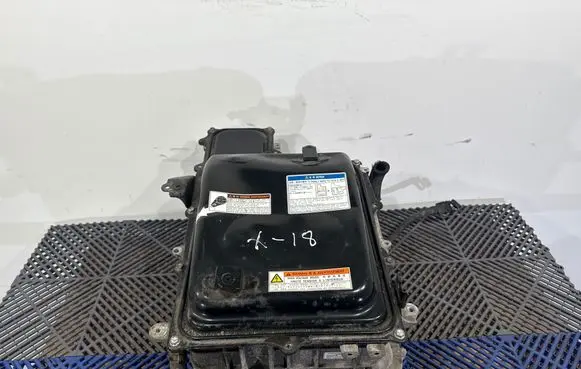 Lexus RX 330 - 350 - 400H Voltage converter inverter G920048080