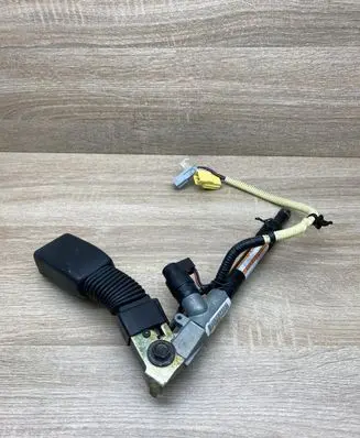 Honda Accord Front seatbelt buckle 3002X B0004