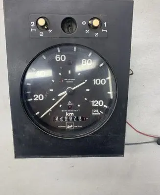 Volkswagen I LT Speedometer (instrument cluster) 281957039K