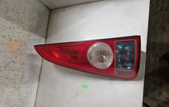 Rear/tail lights