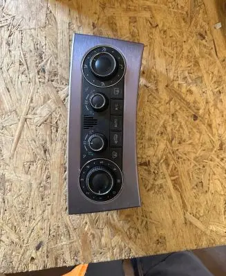 Mercedes-Benz CLK A209 C209 Climate control unit A2038304085