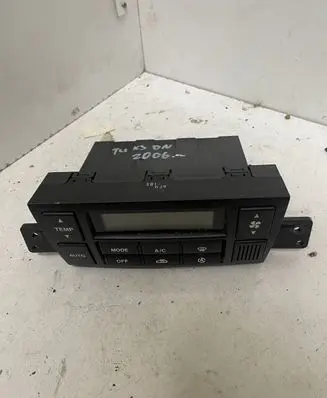Hyundai Tucson JM Climate control unit 972502EXXX