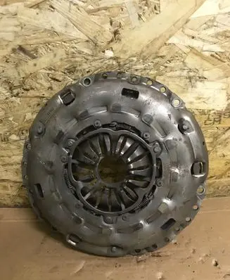 Opel Astra H Pressure plate 