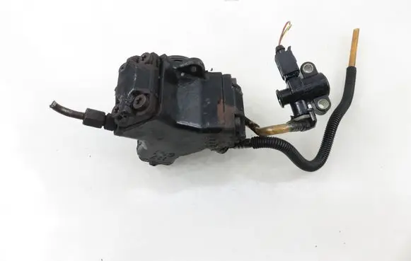Mercedes-Benz A W168 Fuel injection high pressure pump 0445010015
