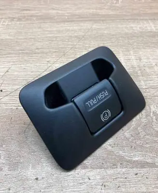 Volvo V70 Hand parking brake switch 30773539 07W50K