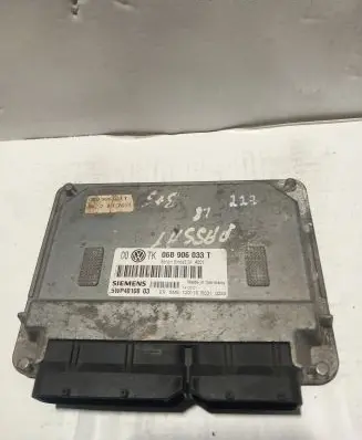 Volkswagen PASSAT B5 Engine control unit/module 06B906033T 5WP4010803