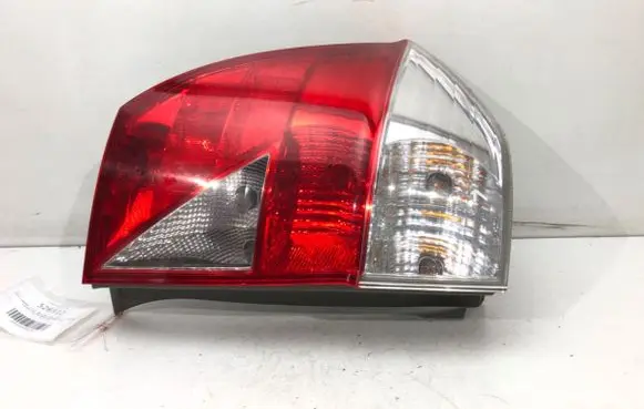 Honda FR-V Rear/tail lights 