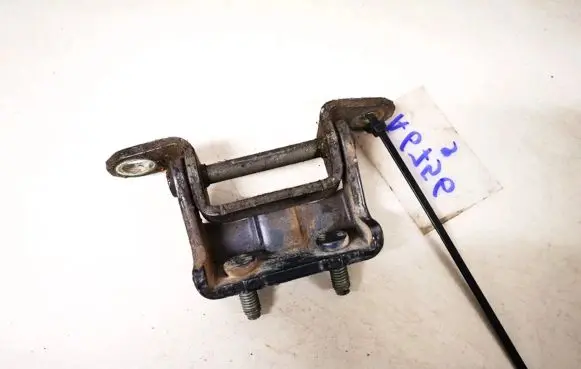 Nissan Primera Tailgate/trunk/boot hinge