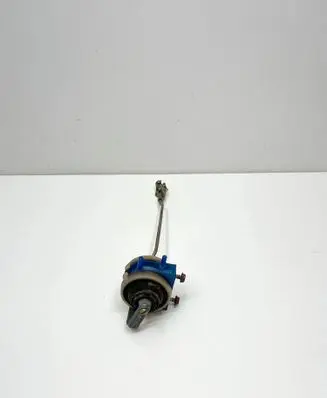 Mercedes-Benz SL R107 Engine mount vacuum valve A1078000675 1078000675
