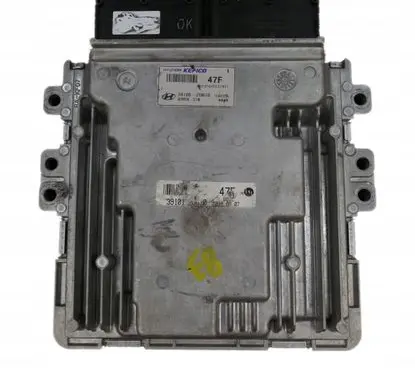 Hyundai i40 Engine control unit/module 391002U610