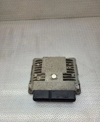 Skoda Yeti (5L) Engine control unit/module 03F906070JJ