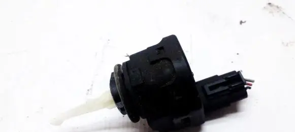 Volvo S40, V40 Headlight level adjustment motor 00787831