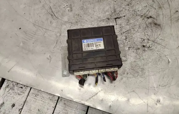 Hyundai Santa Fe Engine control unit/module 3912138411 9040930259A1 148520X