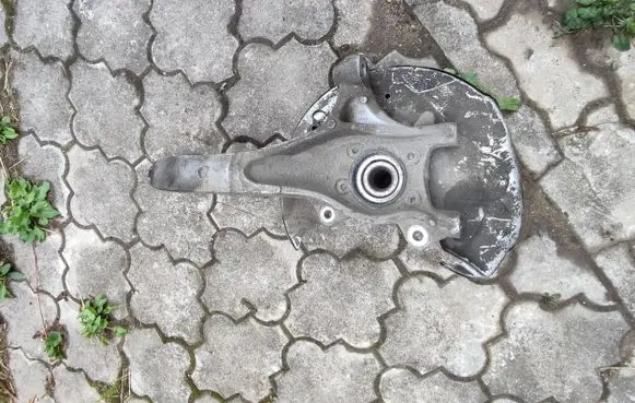 Volvo XC90 Front wheel bearing hub 