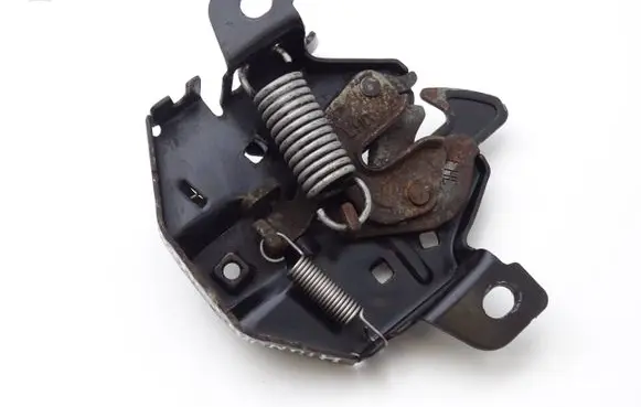 Hyundai Coupe Engine bonnet/hood lock/catch