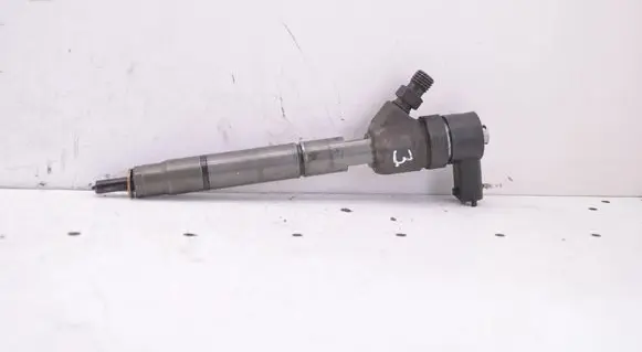 KIA Sportage Fuel injector 338002A800 044511041L