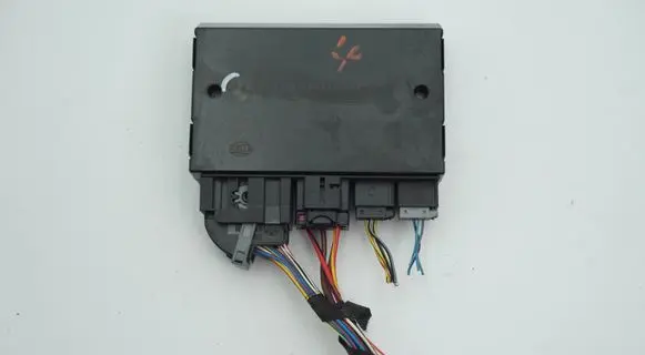 BMW 5 F10 F11 Tow bar trailer control unit/module 6867931
