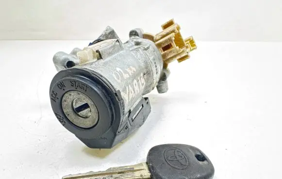 Toyota Yaris Ignition lock 8978352010 88LP0017 2842102135