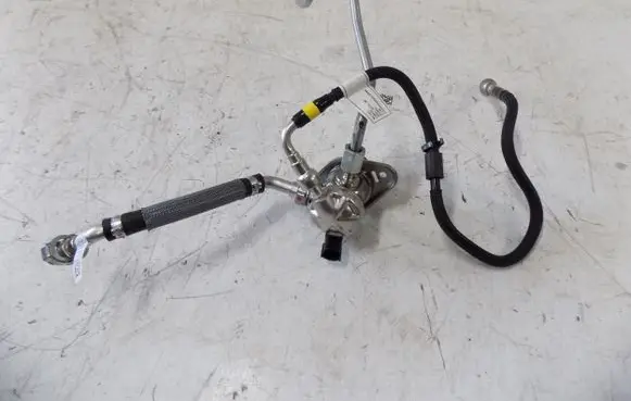Ford Kuga III Fuel injection high pressure pump HX7G-9D376-AB