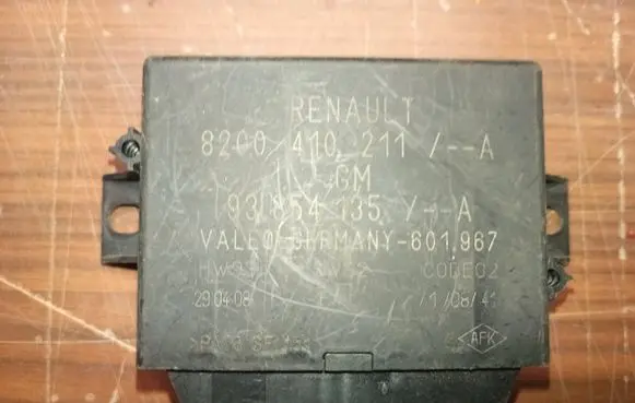 Renault Trafic II (X83) Parking PDC control unit/module 8200410211 93854135