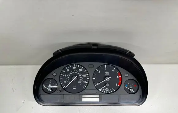 BMW 5 E39 Speedometer (instrument cluster) 62116914915 110008735 87001313