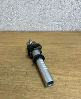 Mercedes-Benz E A207 Steering column universal joint 204460191 F2375