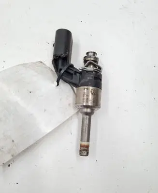 Skoda Octavia Mk2 (1Z) Fuel injector 03C906036F