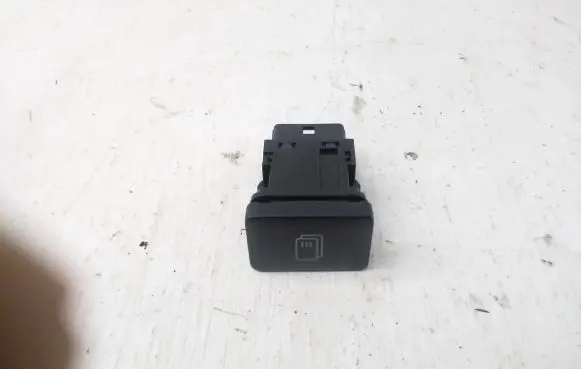 Mitsubishi Outlander Other switches/knobs/shifts