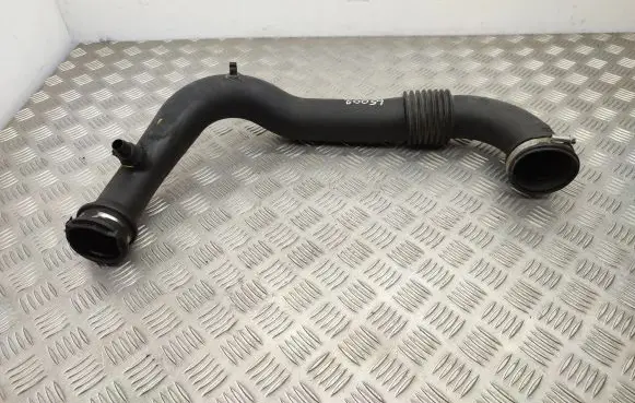 Opel Vivaro Intercooler hose/pipe