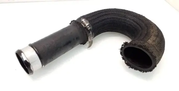 Hyundai Santa Fe Intercooler hose/pipe