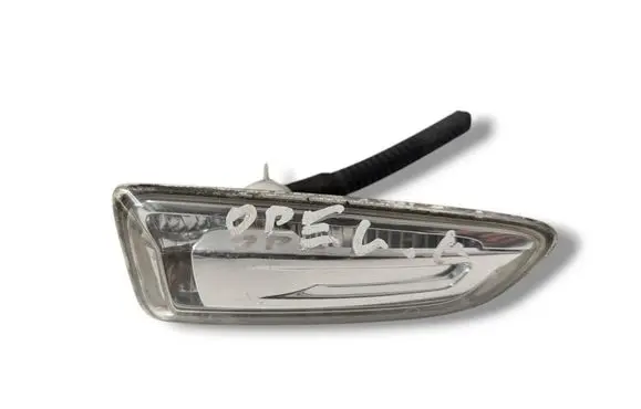 Opel Astra J Front fender indicator light 13273104